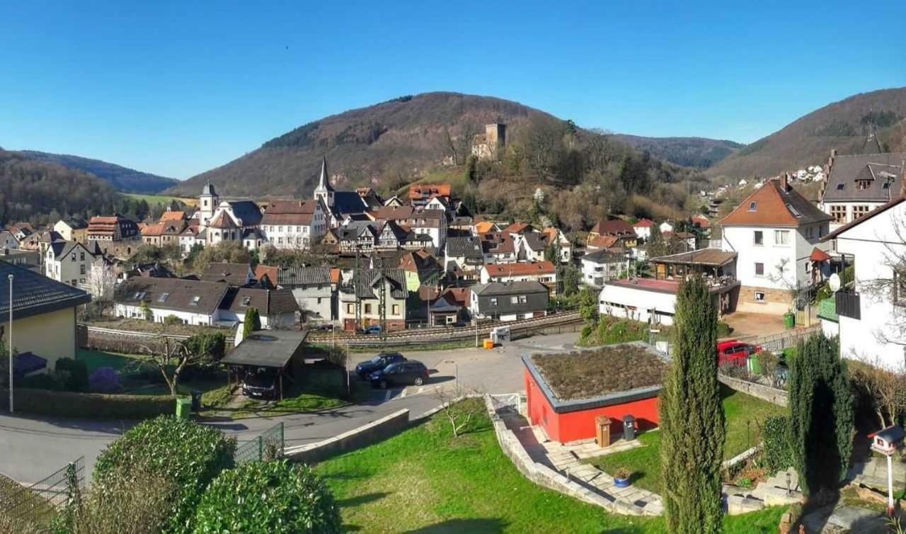 Ferienwohnung Casa Rossa Neckarsteinach Esterno foto